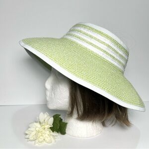 SunNSand Wide Brim Lime Green Packable Straw Visor Adjust Closure UPF50 NWOT